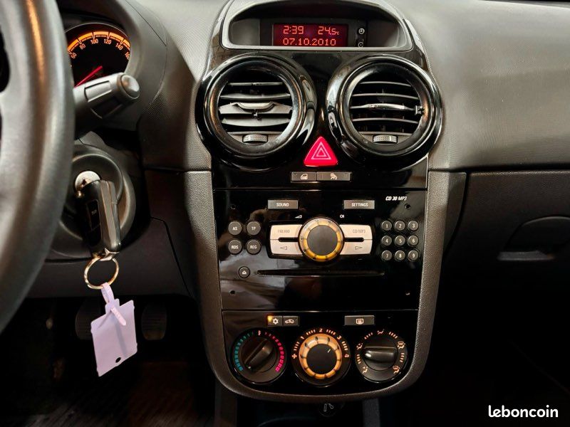 Opel Corsa IV 1.3 CDTI 75 ch ecoFLEX Edition 111 (image 10)