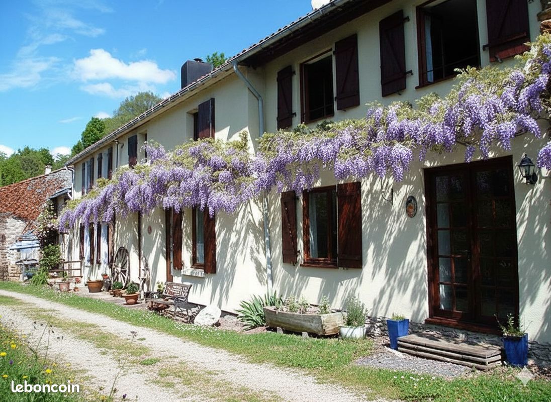 Les Glycines Gîtes (image 1)