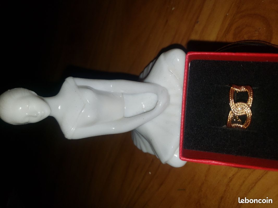 Tres jolie bague Maty (image 1)