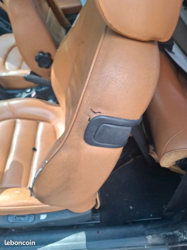 Intérieur cuir Peugeot 406 coupé (image 1)