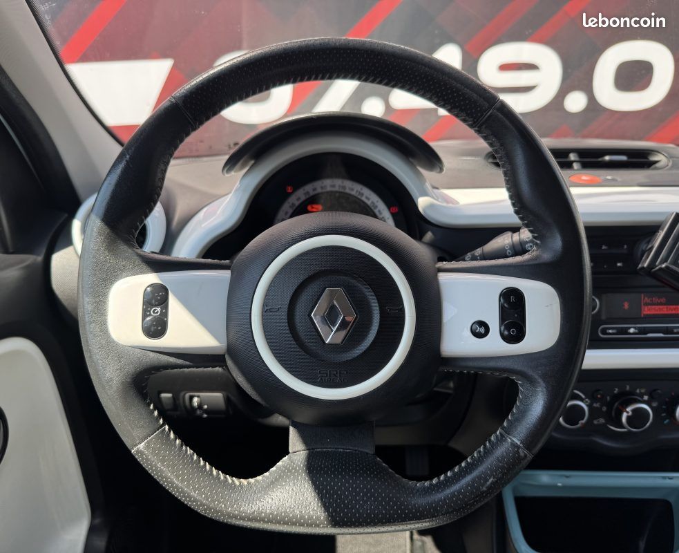Renault twingoiii 0.9 tce 90 energy zen 2015 (image 11)