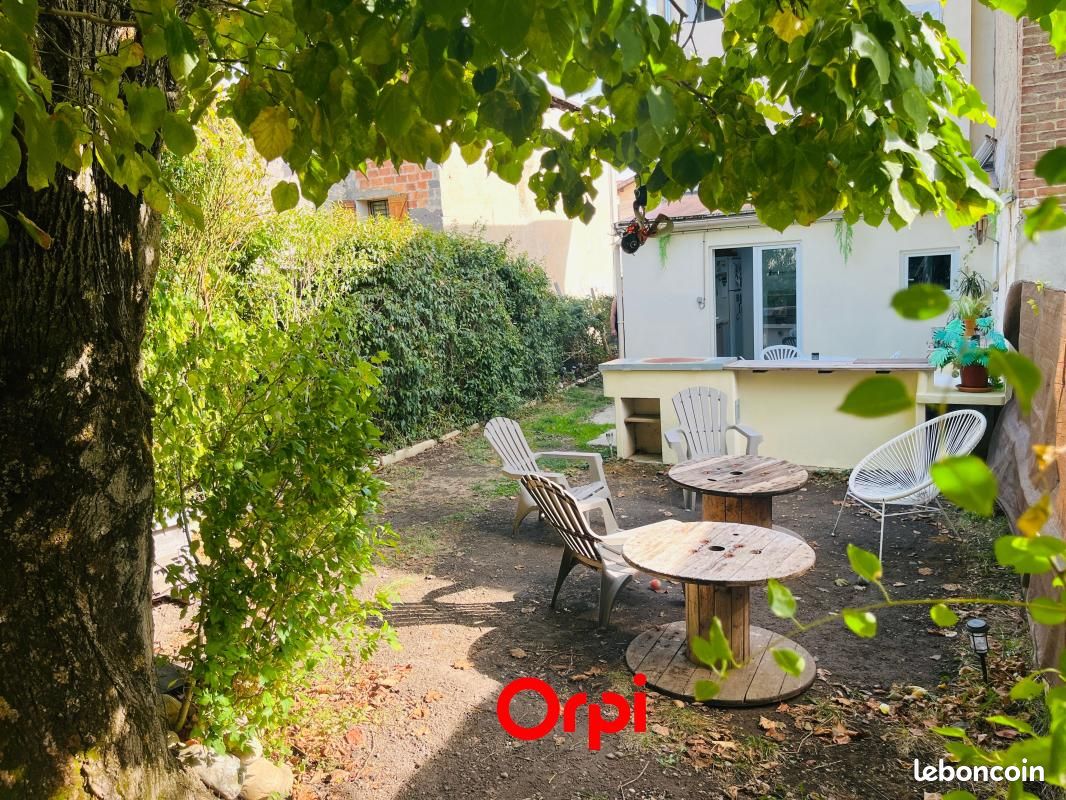 Maison 3 pièces 102 m² · à Beaurepaire · 102 m² · 175 000 €