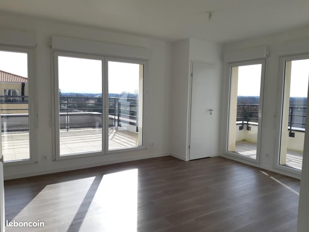 Appartement 2 pièces 45 m² · à La Roche-sur-Yon · 45 m² · 583 €/mois