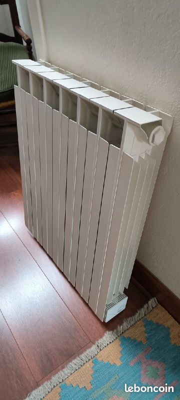 Radiateur a fluide caloporteur (image 2)