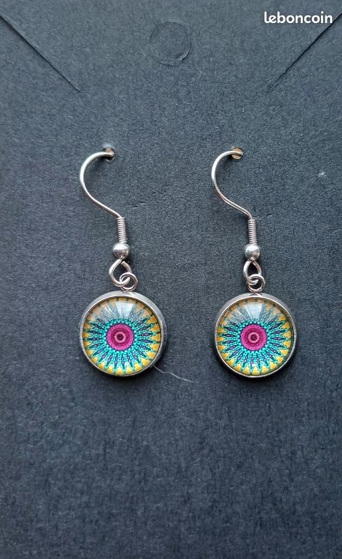 Boucle d oreille faite main (image 2)