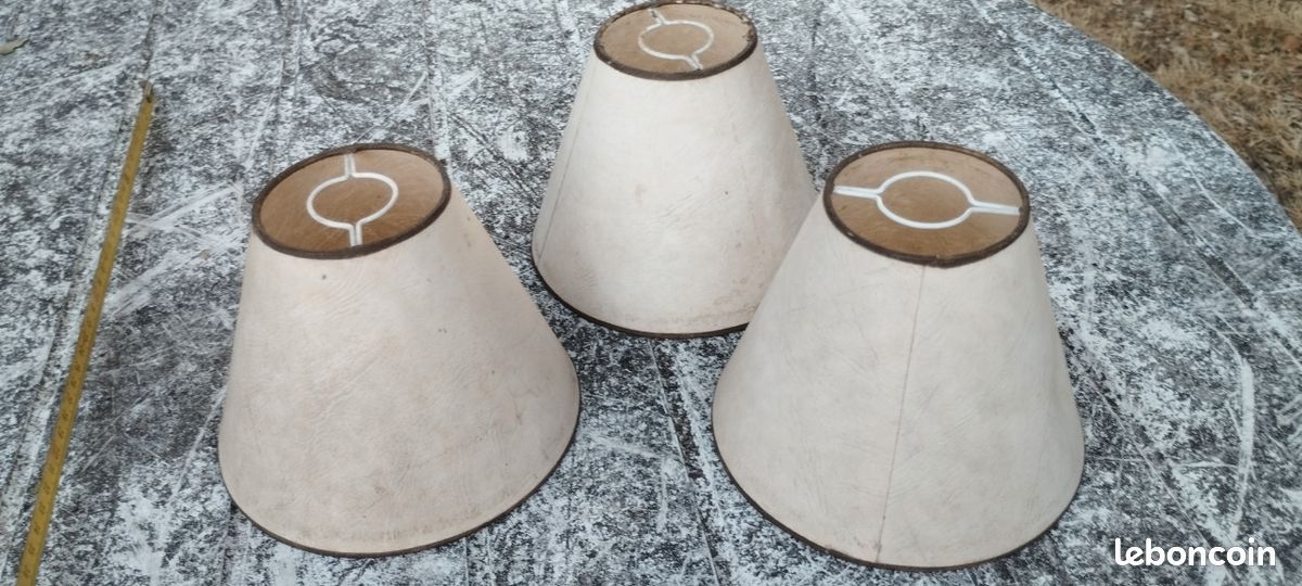 3 petits abat jours anciens (image 2)