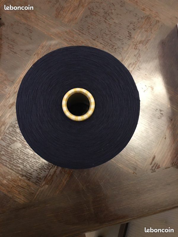 🧵 Lot de 8 bobines de fil de bleu marine (image 2)