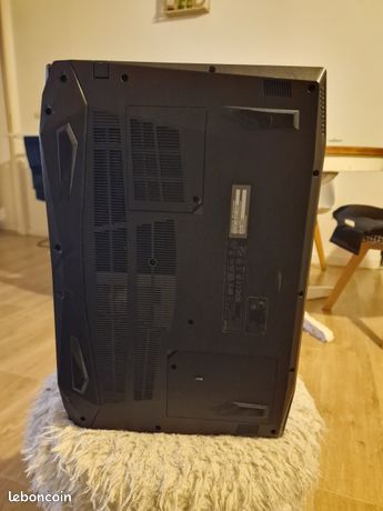 PC amer Acer AN515-42-R6GG 15.6" AMD Ryzen 5 2500U RAM 12Go SSD 128Go + HDD 1To graphics Radeon RX 560X 4 Go 4