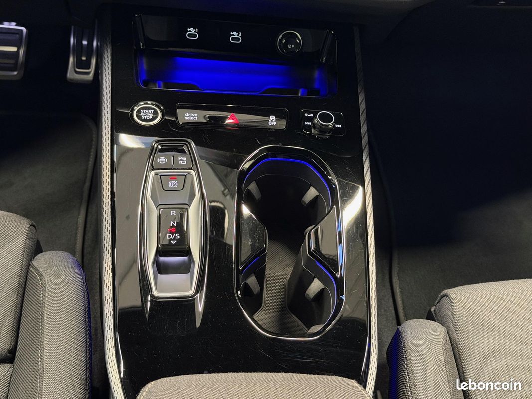 AUDI A5 Avant TDI Hybride 204 ch S tronic 7 S line (image 18)