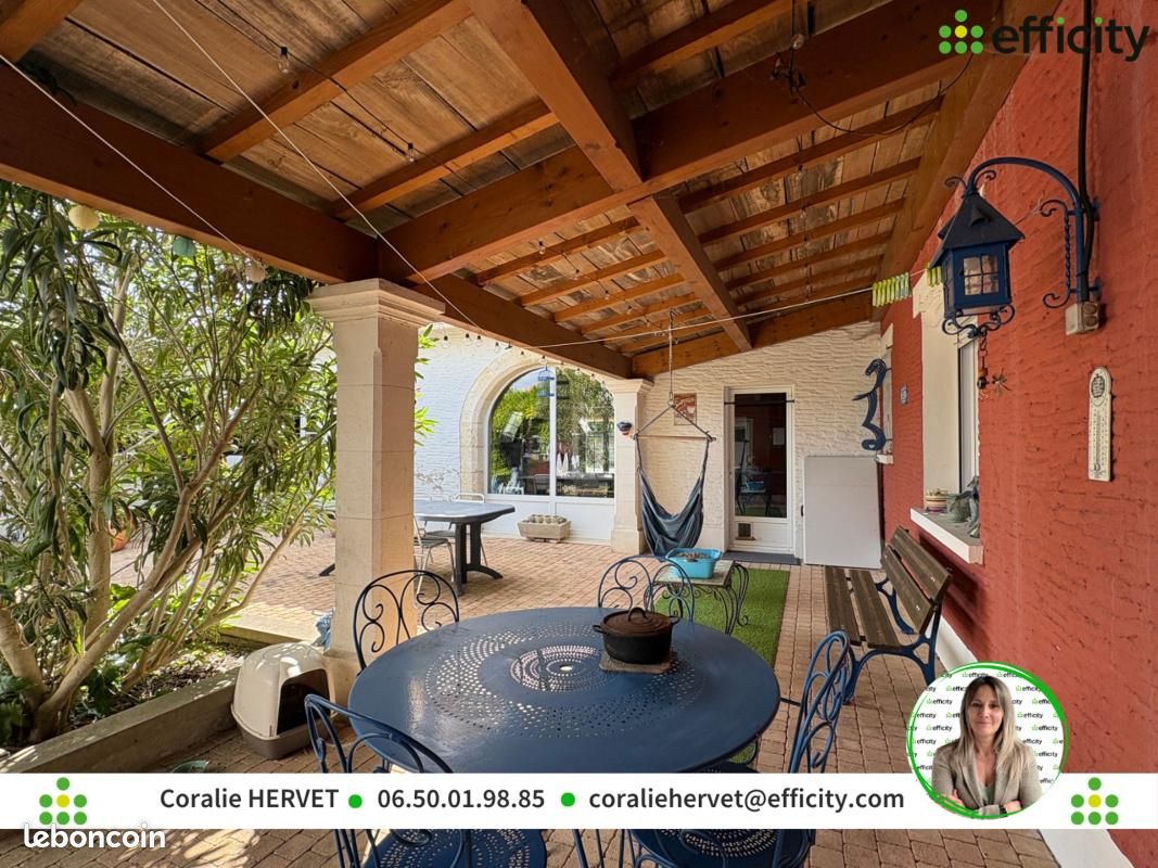 Maison 6 pièces 129 m² · à Roullet-Saint-Estèphe · 129 m² · 230 000 €
