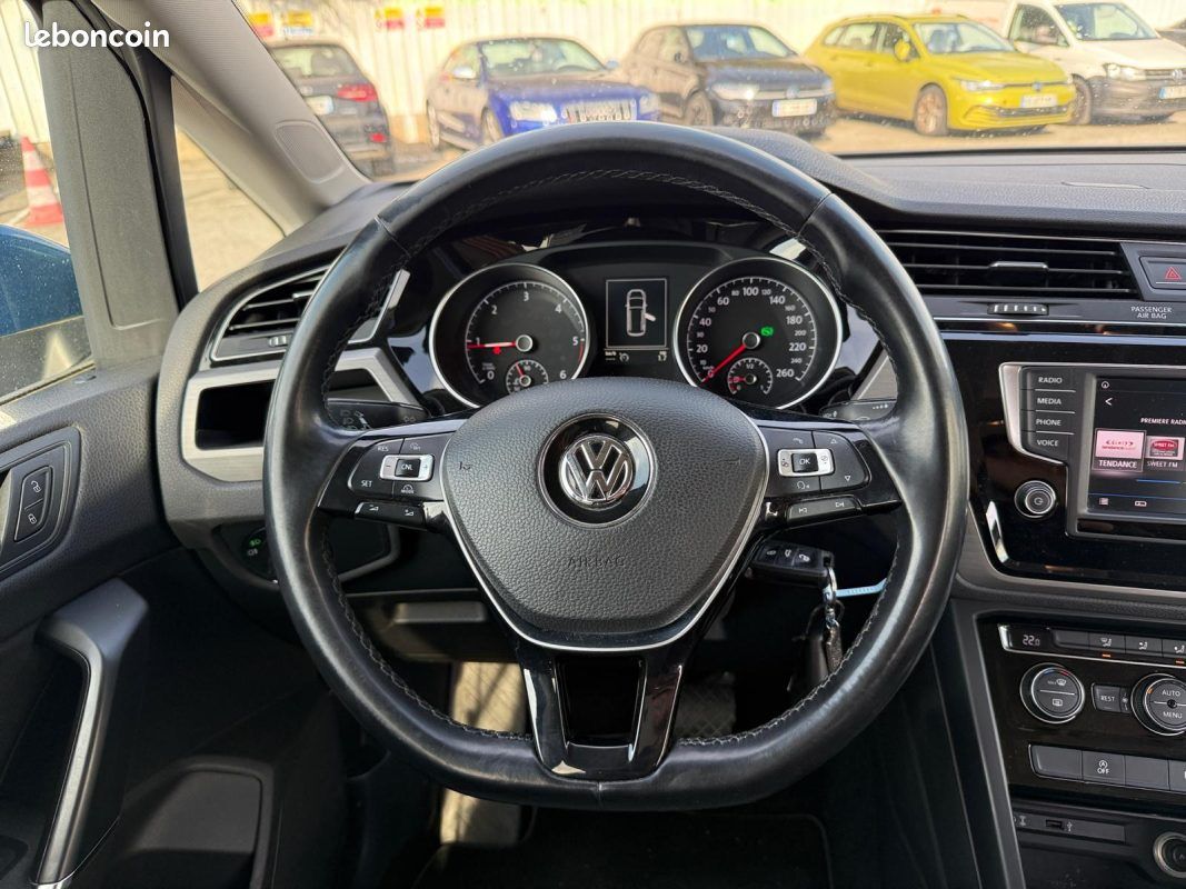 VOLKSWAGEN TOURAN 1.6 TDI 115 BMT DSG7 Allstar 7pl - Entretien Volkswagen (image 13)