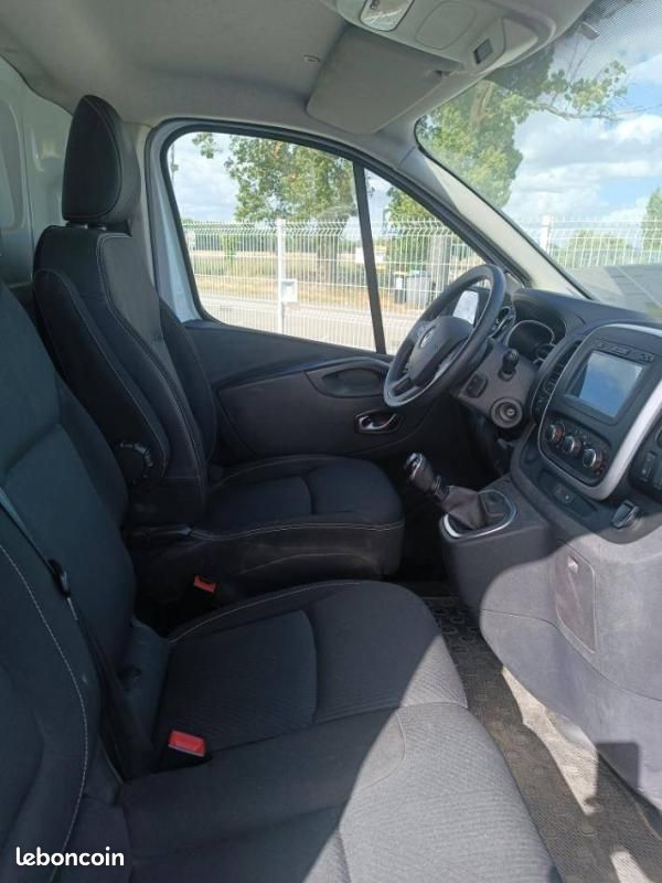 Citroën Berlingo BlueHDi 100ch S&S CLUB (image 8)