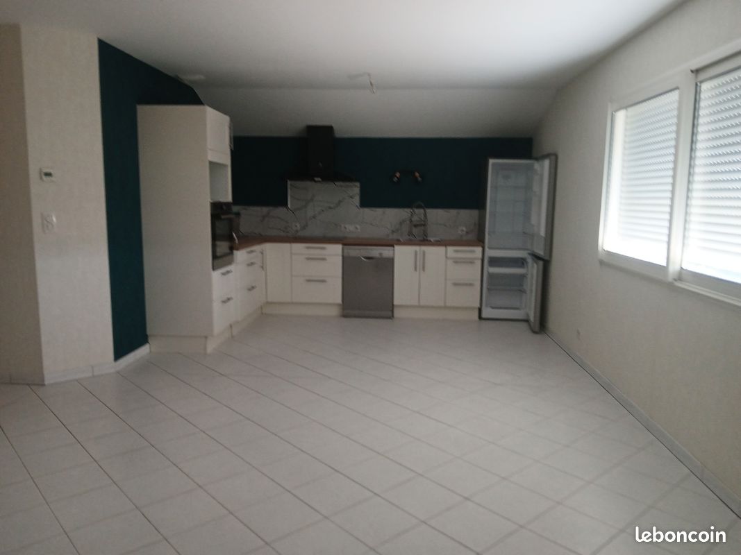 Maison 4 pièces 90 m² · à Roiffieux · 90 m² · 240 000 €