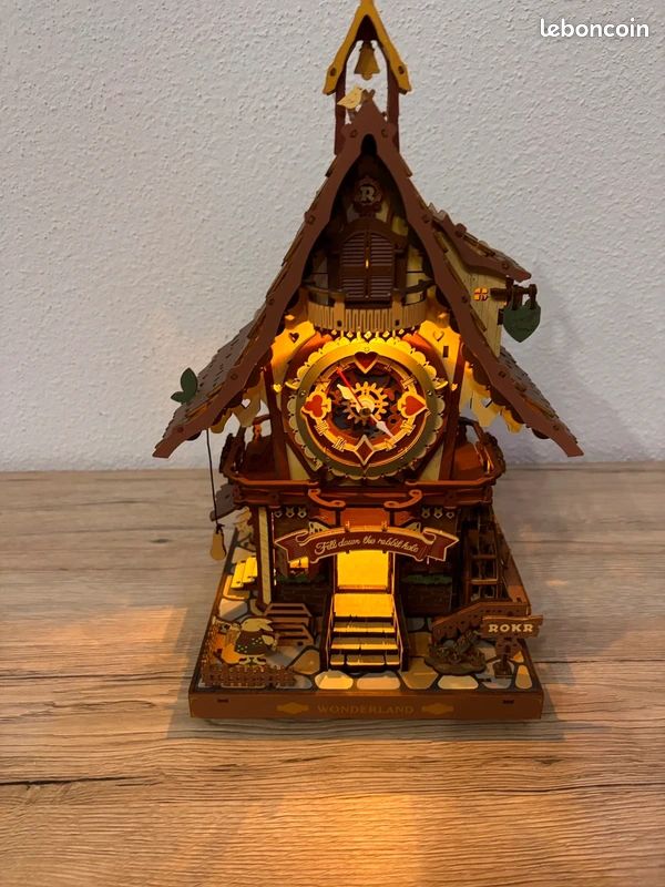 Horloge coucou rock (image 1)