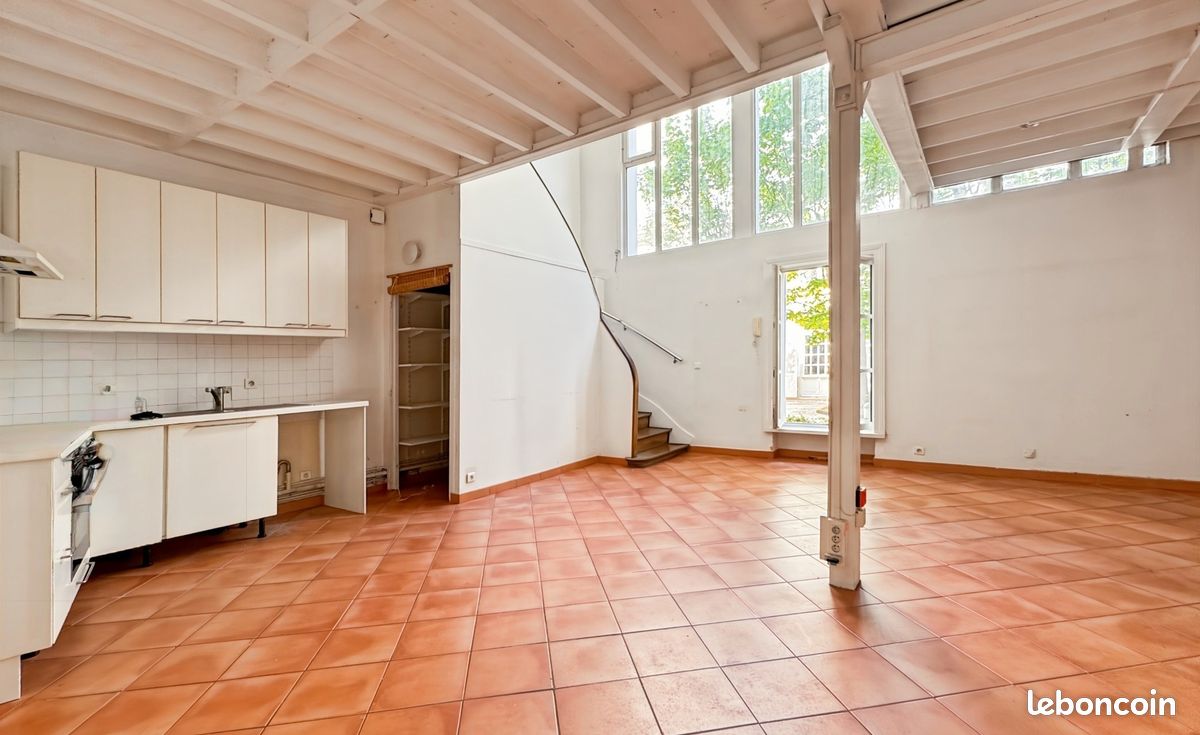 Appartement 3 pièces 90 m² · à Paris 8 · 90 m² · 950 000 €