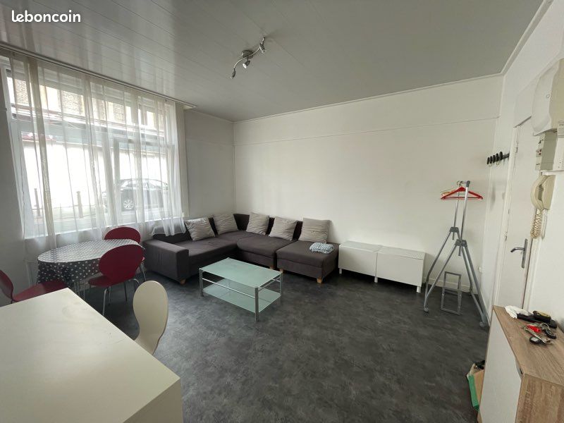 Appartement 2 pièces 40 m² · à La Madeleine · 40 m² · 900 €