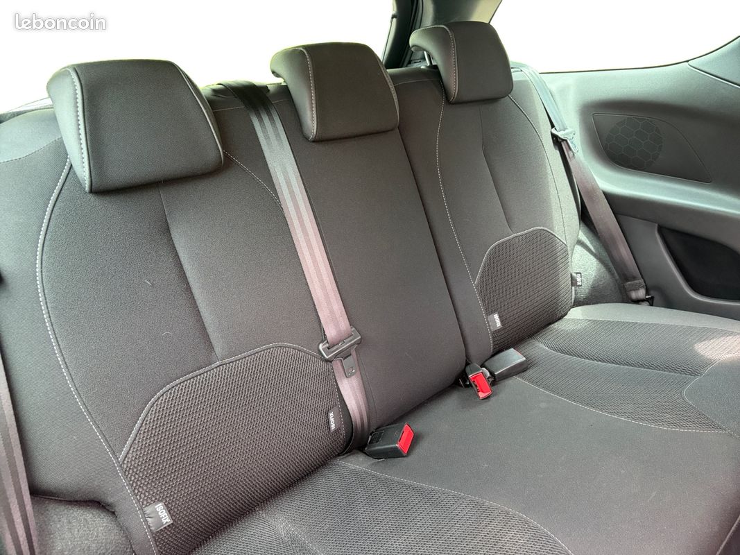 DS DS3 1.6 BLUE HDI SO CHIC 100Ch Garantie 12 mois / CAMERA DE RECUL / RADAR AVANT (image 11)