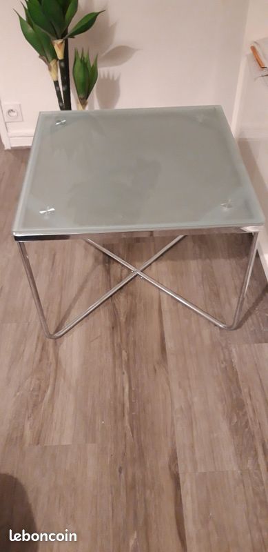 Table basse en verre (image 1)