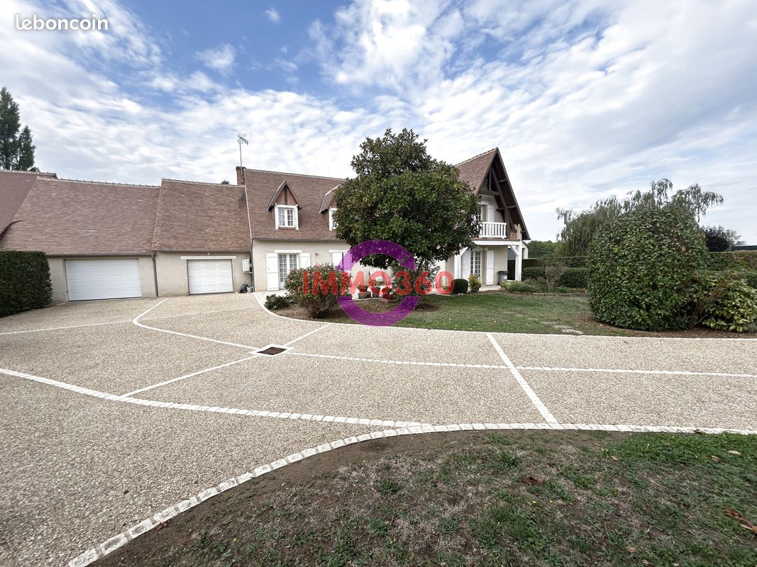 Maison 8 pièces 240 m² · à Villiers-sur-Loir · 240 m² · 488 000 €