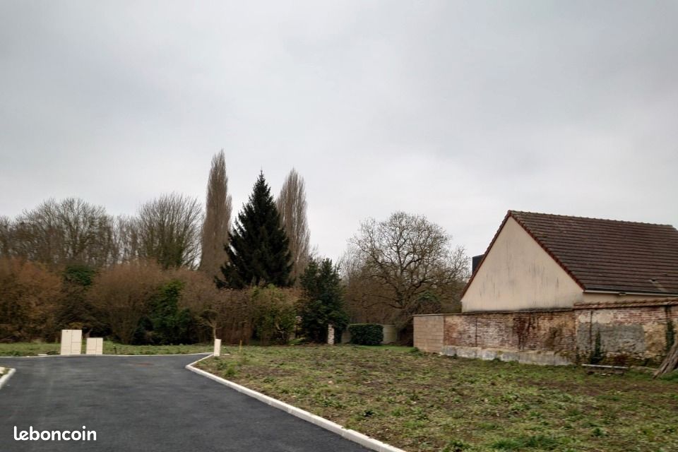 Terrain 346 m² Gallardon · 85 400 €