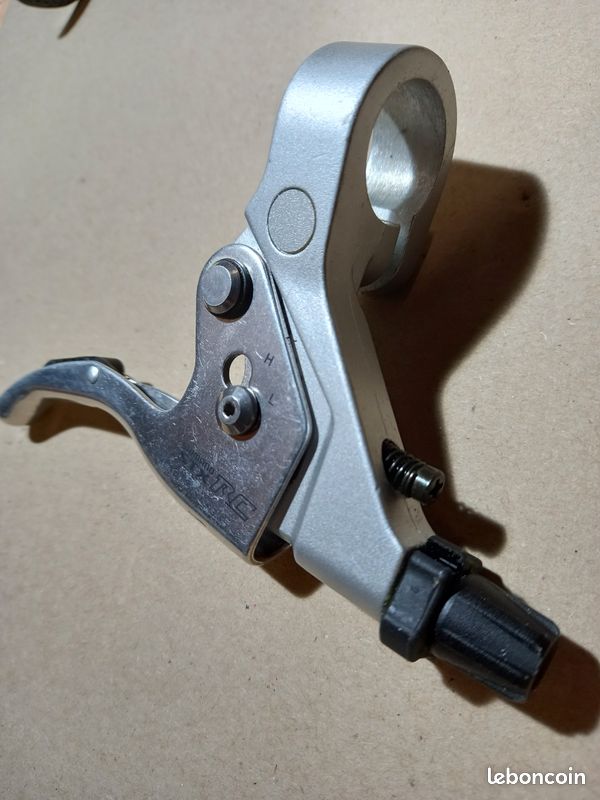DÉRAILLEUR AVANT SHIMANO STX FD-MC34 A COLLIER 31.8 TIRAGE BAS NEUF