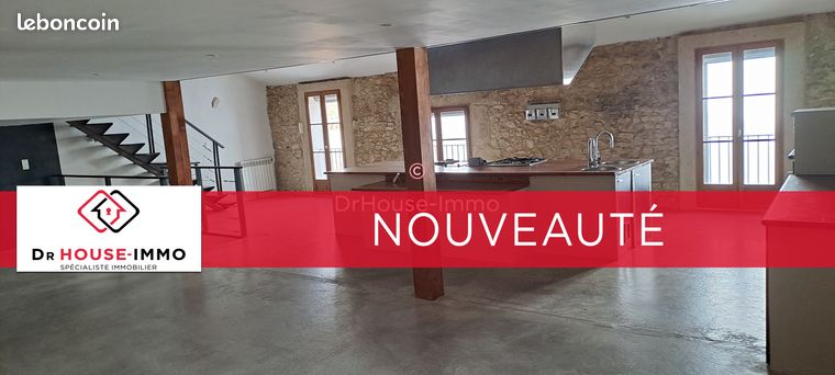 Loft 3 pièces 133 m²