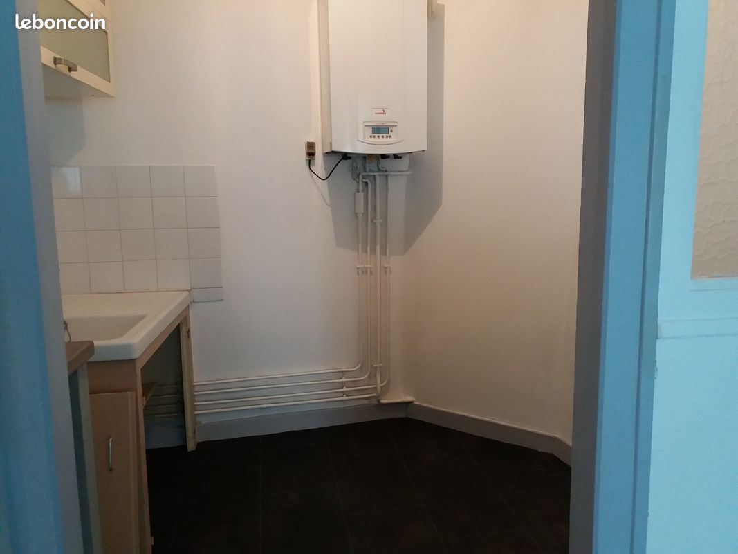 Appartement a louer lons-le-saunier - 2 pièce(s) - 40 m2 - Surfyn