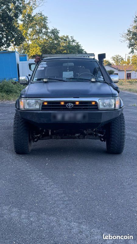 Toyota 4Runner (image 1)