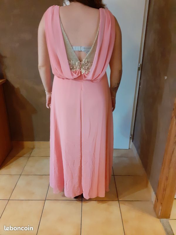 Robe de cérémonie (image 2)