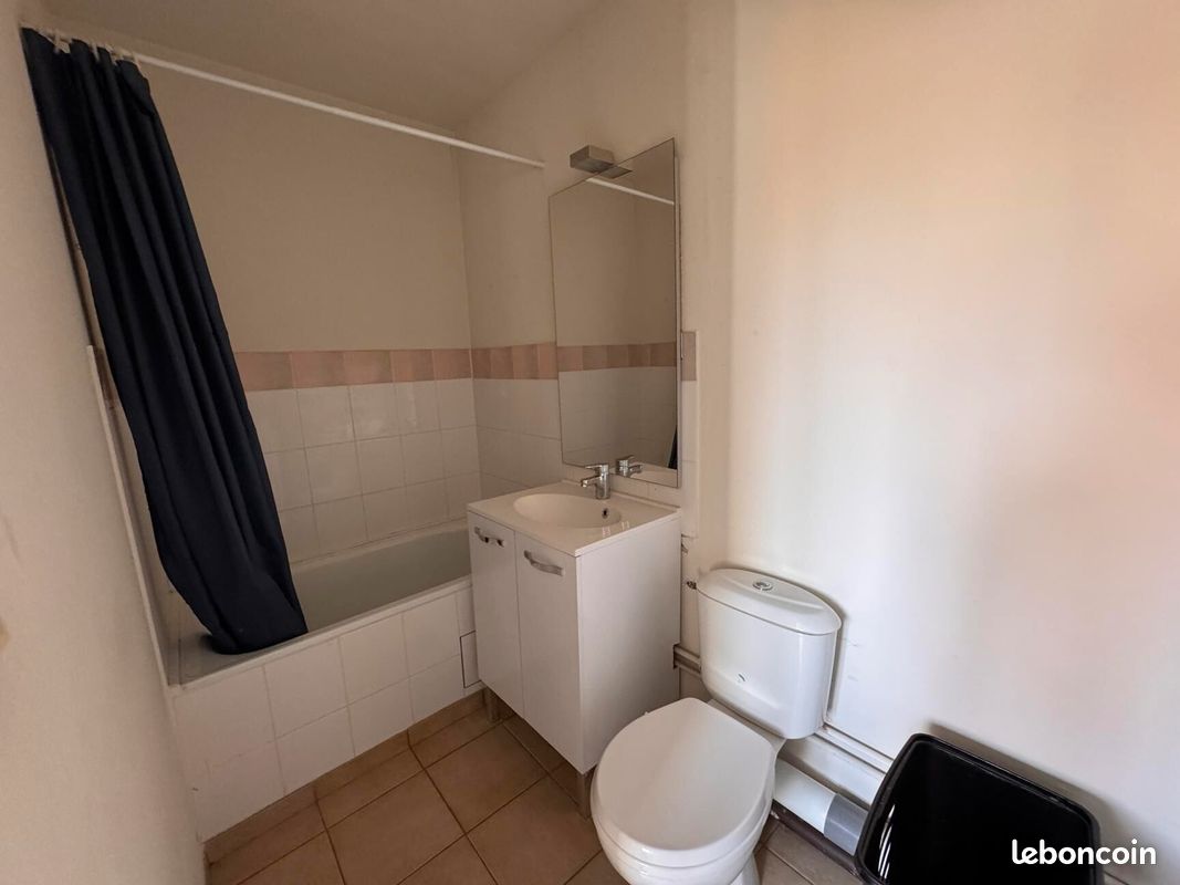 Appartement a louer agen - 1 pièce(s) - 17 m2 - Surfyn