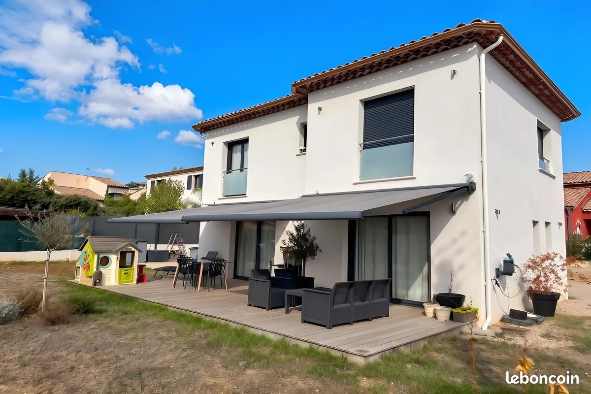 Maison 4 pièces 111 m² · à Cagnes-sur-Mer · 111 m² · 2 586 €/mois