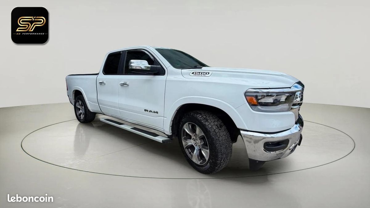 Dodge RAM Dodge RAM 1500 * 5.7 V8 HEMI * 401 ch * CarPlay * Caméra * Attelage * Cuir/Alcantara * Sièges Ventilés (image 4)