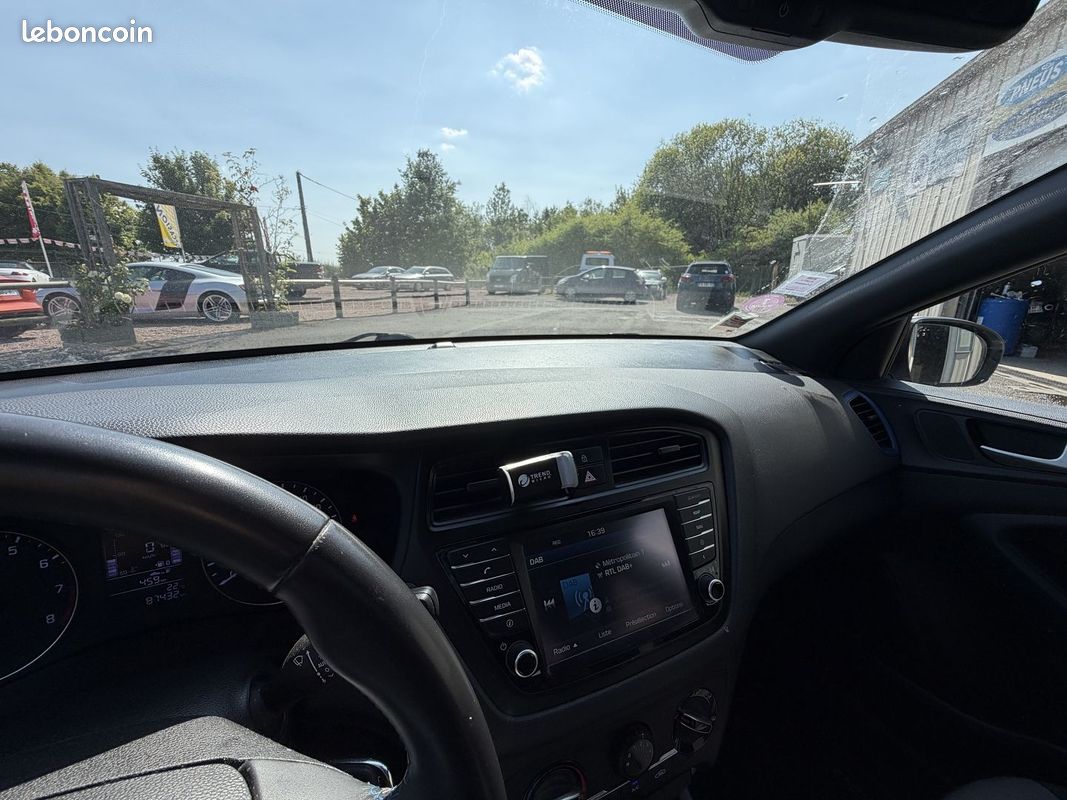 Hyundai I20 1.0 T-GDI 100 GO NAVI (image 22)
