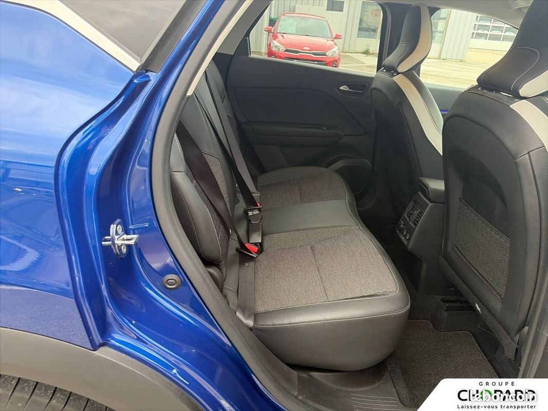 RENAULT Captur E-Tech hybride 145 Techno (image 20)