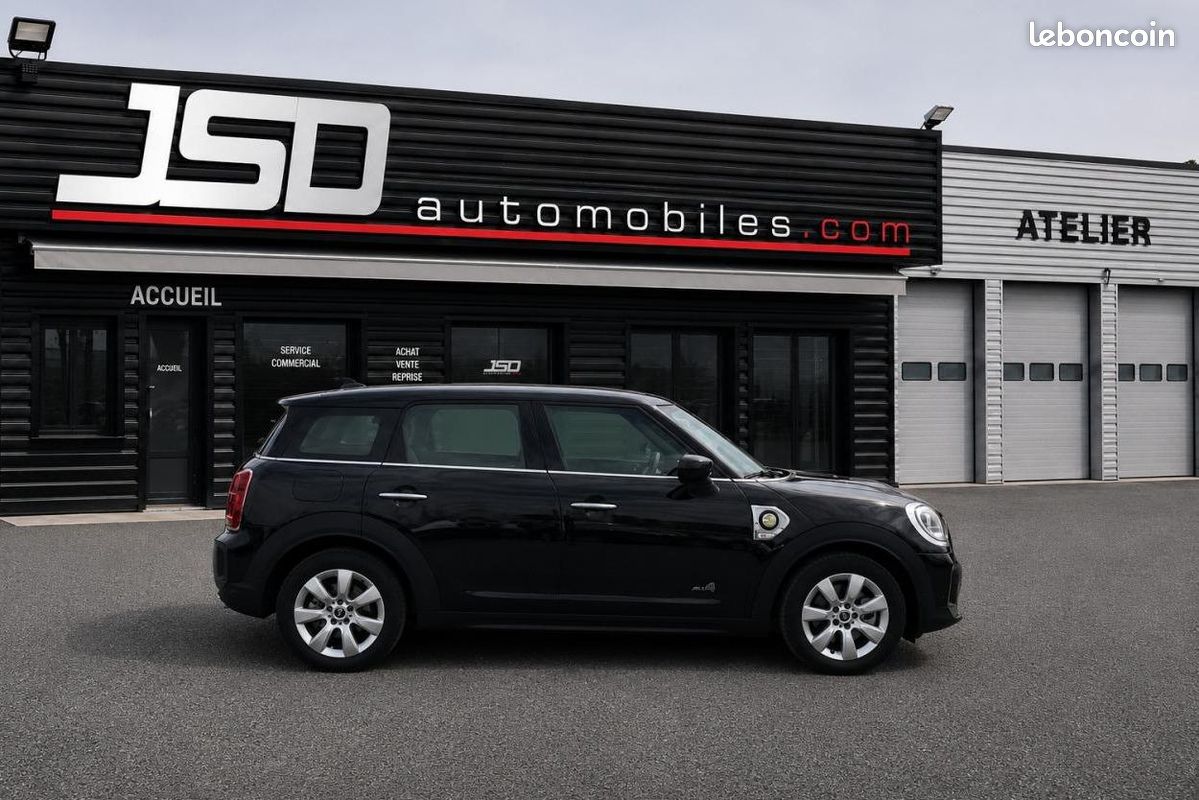 MINI COUNTRYMAN 125 - 95 ch ALL4 BVA6 Cooper SE Essential (image 2)