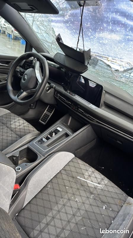 Volkswagen Golf 8 PHASE 1 2.0 TDI - 16V TURBO (image 7)