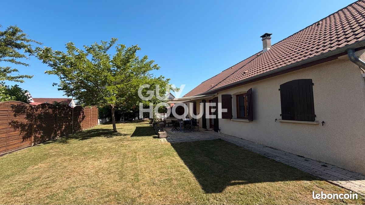 Maison 5 pièces 117 m² · à Izier · 117 m² · 319 000 €