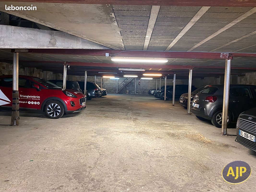 Parking 15 m² · à Bordeaux · 15 m² · 19 500 €