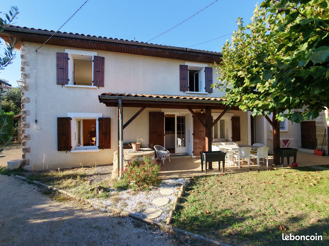 Maison 4 pièces 126 m² · à Saint-Donat-sur-l'Herbasse · 126 m² · 290 000 €