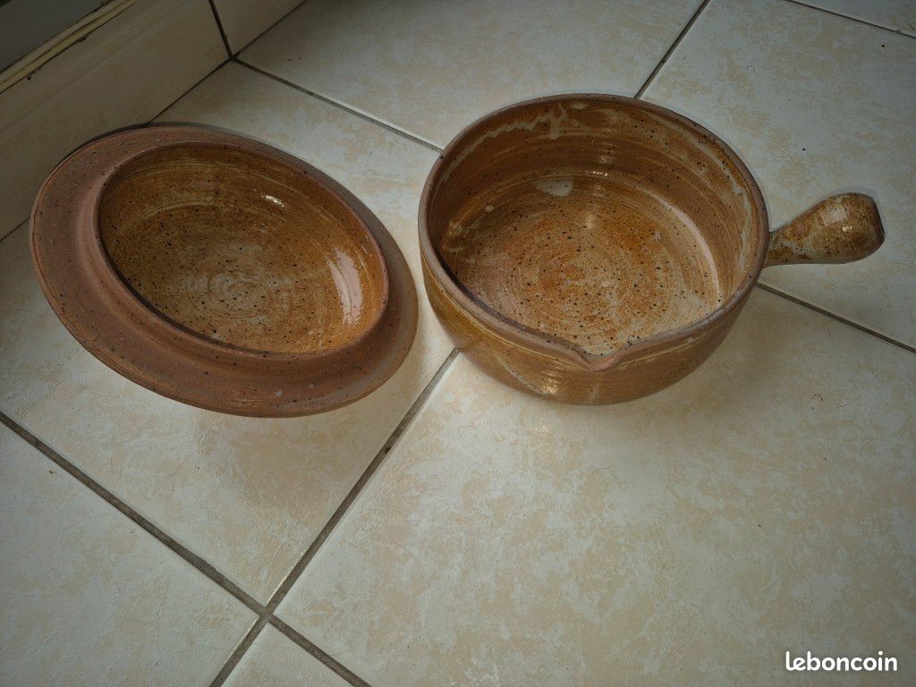 Plat cassole caquelon terre cuite avec couvercle Etat neuf (image 2)