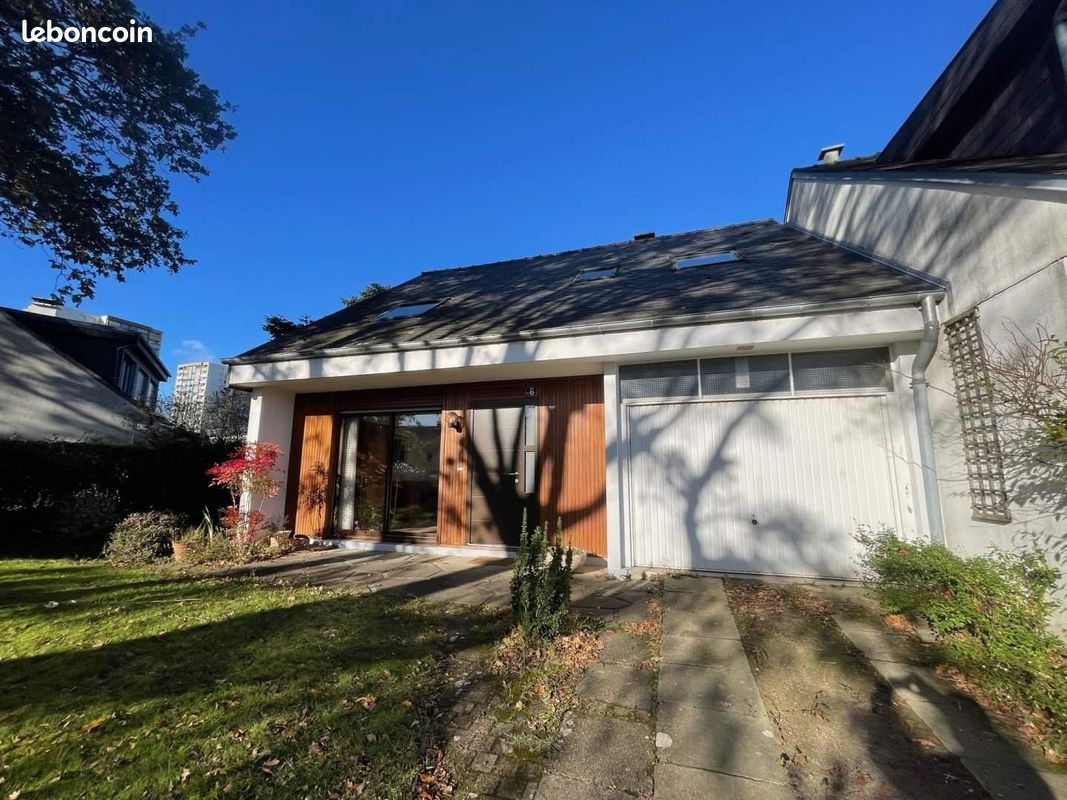 Maison 6 pièces 111 m² (image 1)
