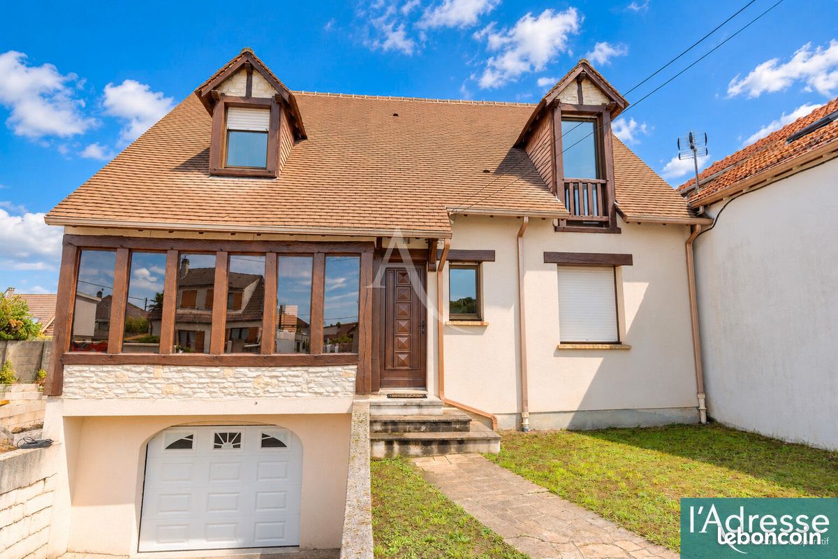 Maison 6 pièces 120 m² · à Athis-Mons · 120 m² · 405 600 €