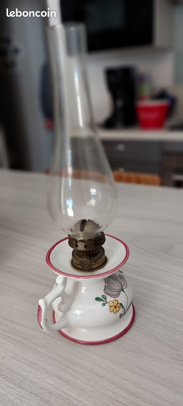 Petite lampe petrole (image 2)