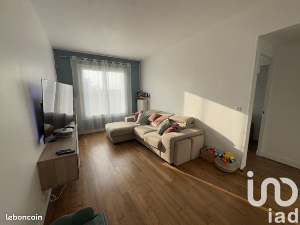 https://img.leboncoin.fr/api/v1/lbcpb1/images/3d/4a/f6/3d4af6aaba4d10a05732fb36257ec48d98641a79.jpg?rule=ad-image