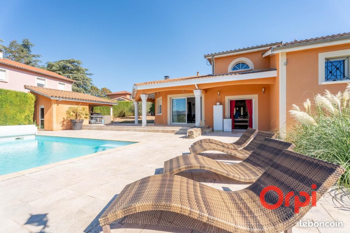 Maison 6 pièces 175 m² · à L'Arbresle · 175 m² · 630 000 €