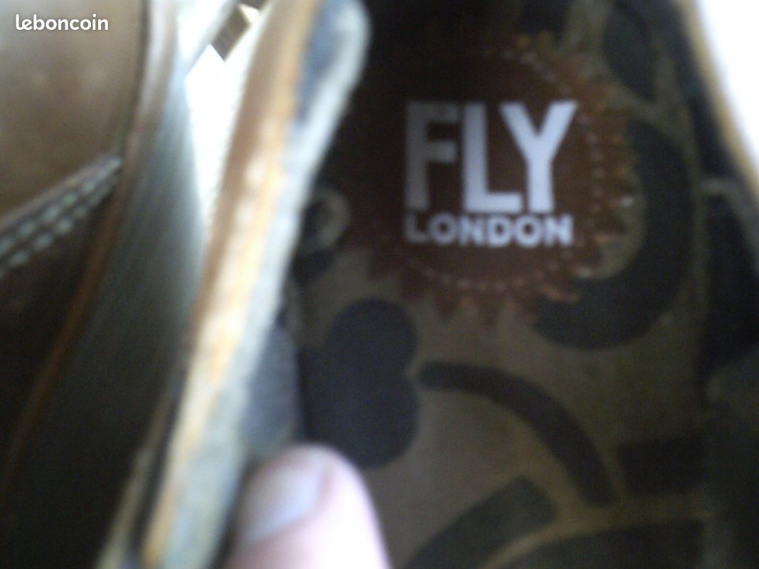 Chaussures en cuir fly london modéle Yag (image 13)
