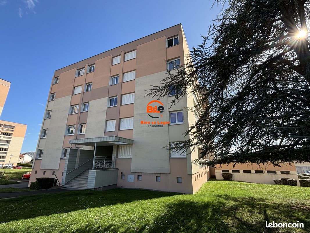 Appartement 5 pièces 77 m² · à Cournon-d'Auvergne · 77 m² · 140 000 €