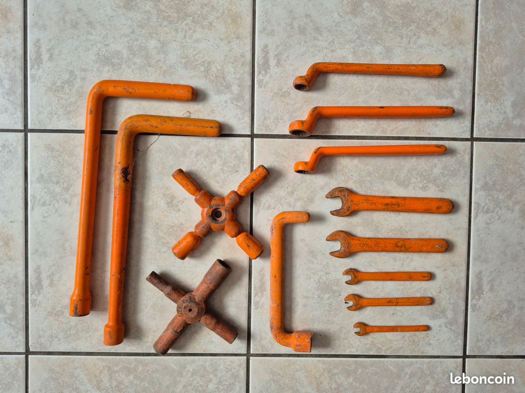 Lot outils isolés 1000V DERANCOURT Electricien (image 4)