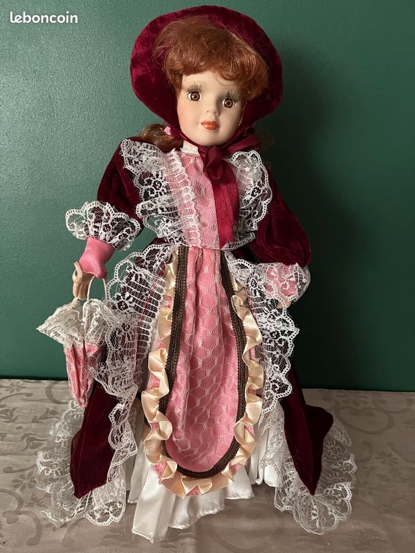 Robe Dentelle Avec Fichu Pour Poupée 38-40 Cm - Modèle 138 - Neuf, Création Détaillée