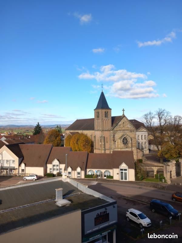Appartement 4 pièces 68 m² · à Autun · 68 m² · 512 €/mois